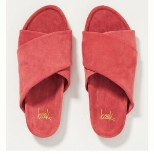 beek Coral Suede Crisscross Slide Sandals
